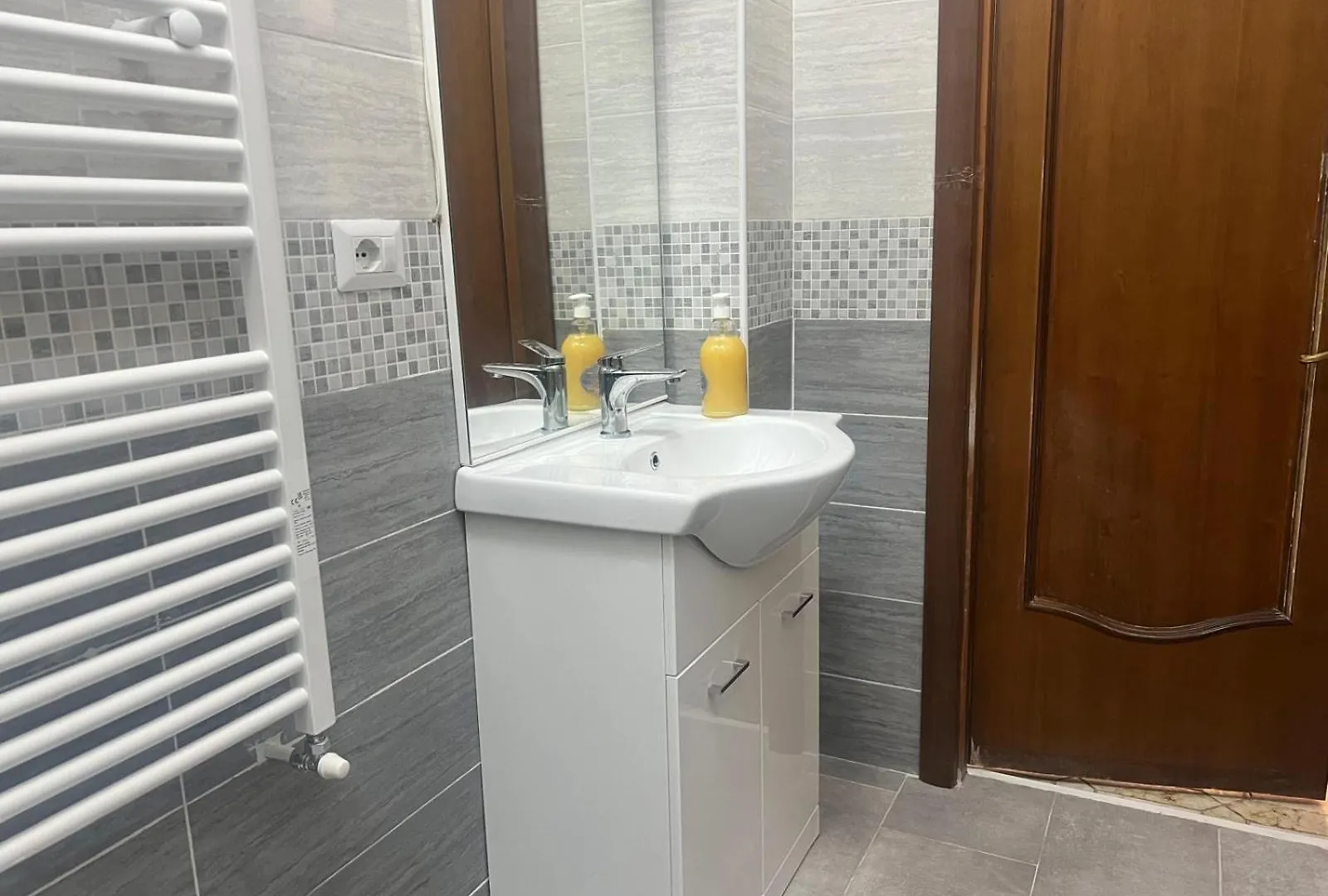 Apartment Rosa Di San Giovanni Rome